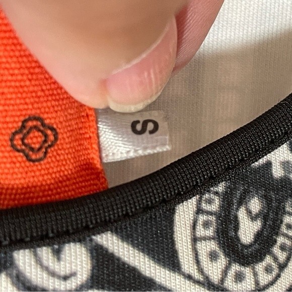 Clover Canyon Dress Cap Sleeve Orchid Design - Picture 4 of 7